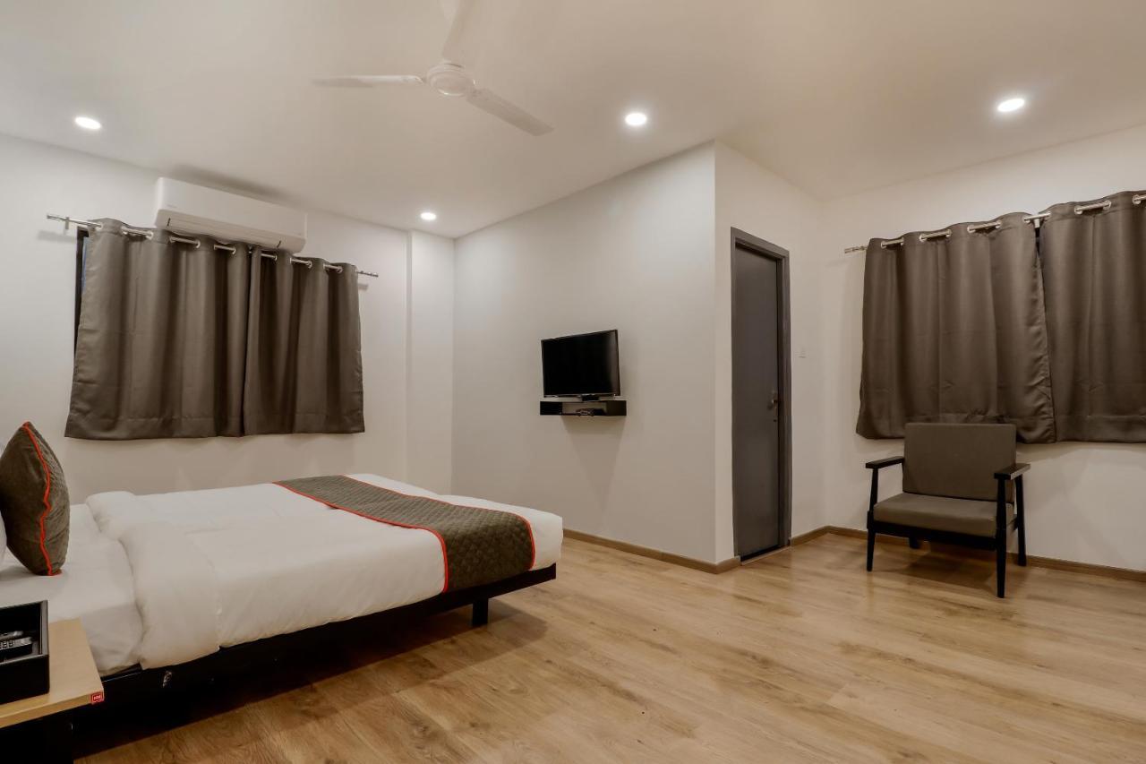 Hotel Oyo Townhouse 181 Ganeshpeth Colony Nagpur Exterior foto